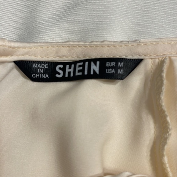 SHEIN SATIN TOP - Picture 9 of 10